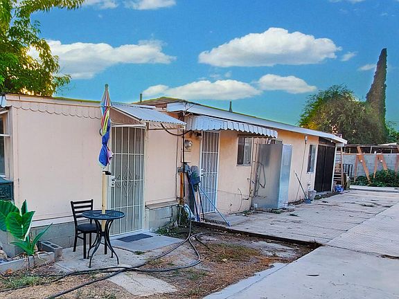 3rd image of 2043 Parkway Dr