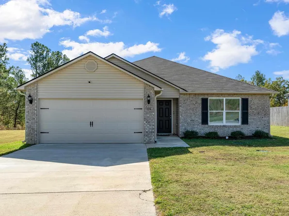136 Hunters Cv, Odenville, AL 35120