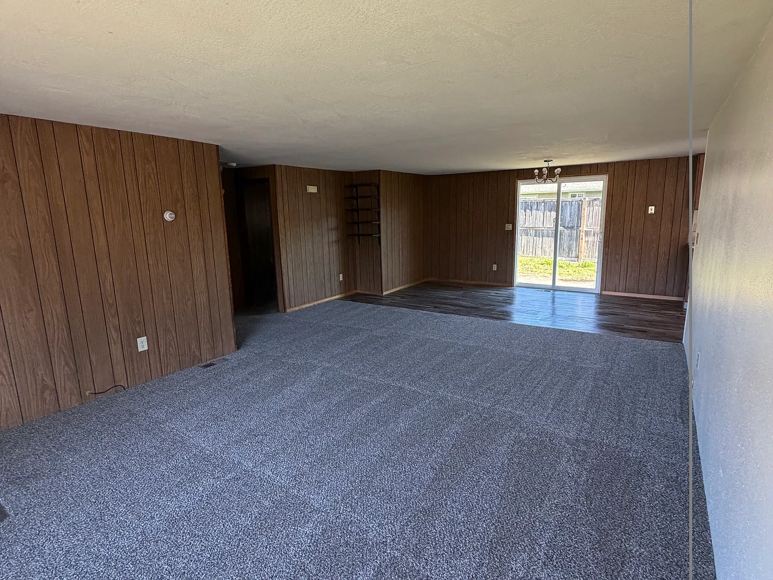 2 bed, 850 sqft, $1,100 — Photo 3