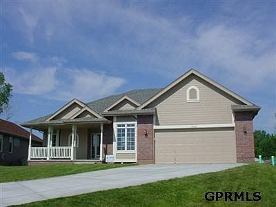 1st image of 13102 S 26th Avecir