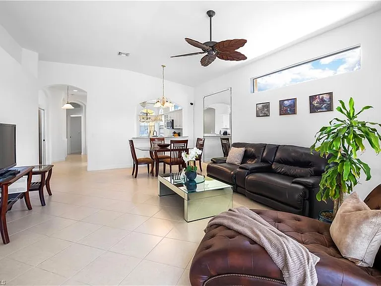 8635 Ibis Cove Cir — Photo 9