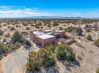 23 Brooks Way, Santa Fe, NM 87508