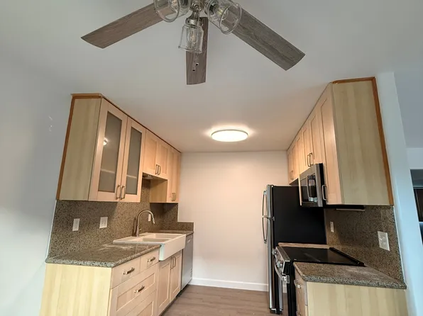 13255 Olive Tree Ln, Poway, CA 92064