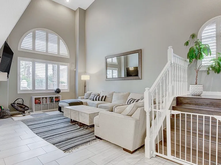 1826 Birdie Ln — Photo 2