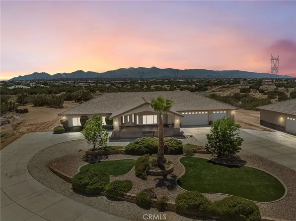 8650 Verbena Rd, Oak Hills, CA 92344