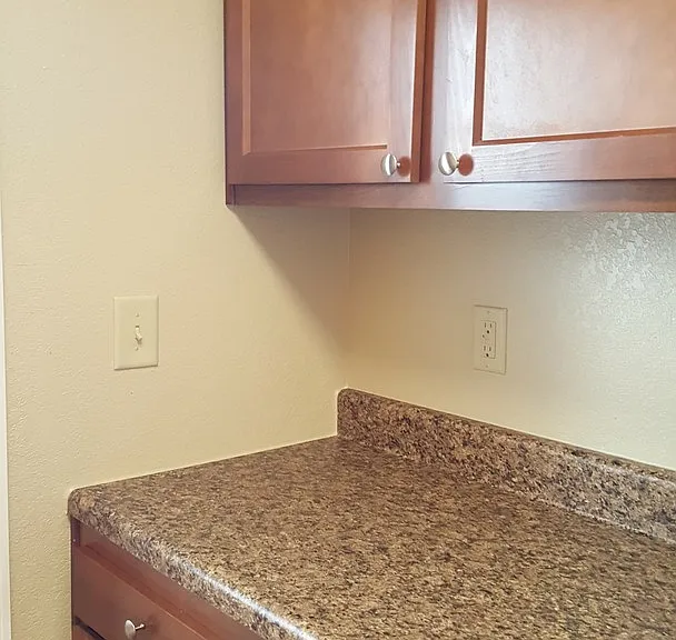 Foxwood Townhomes — Photo 10