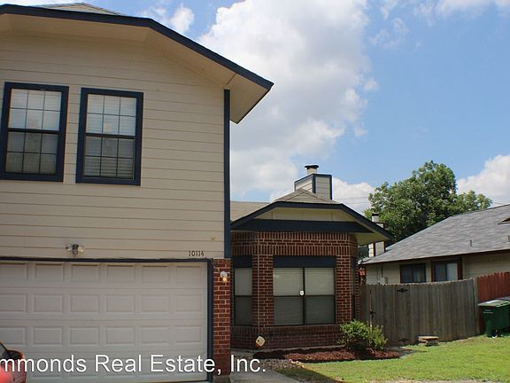 2nd image of 10114 Cedarbend Dr
