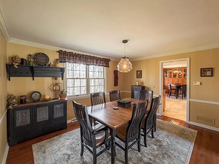 4063 Tall Timber Dr — Photo 5