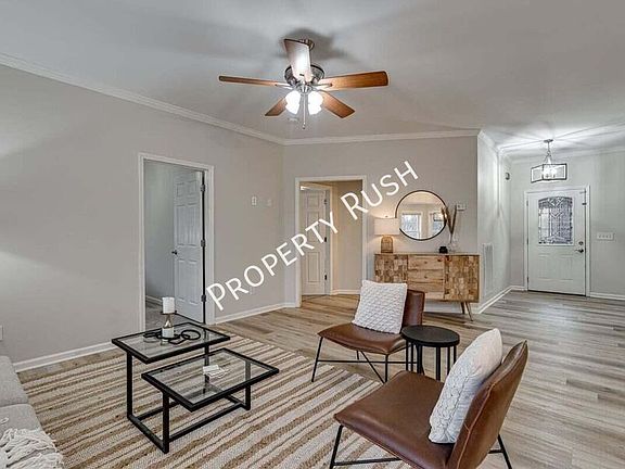 3rd image of 3806 Brock Rd