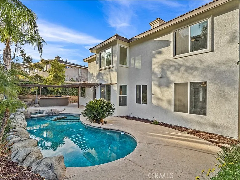 1728 Tamarron Dr — Photo 30