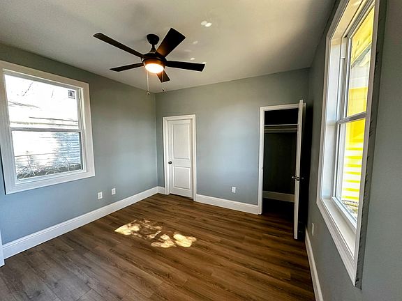 3rd image of 3016 Boyd St
