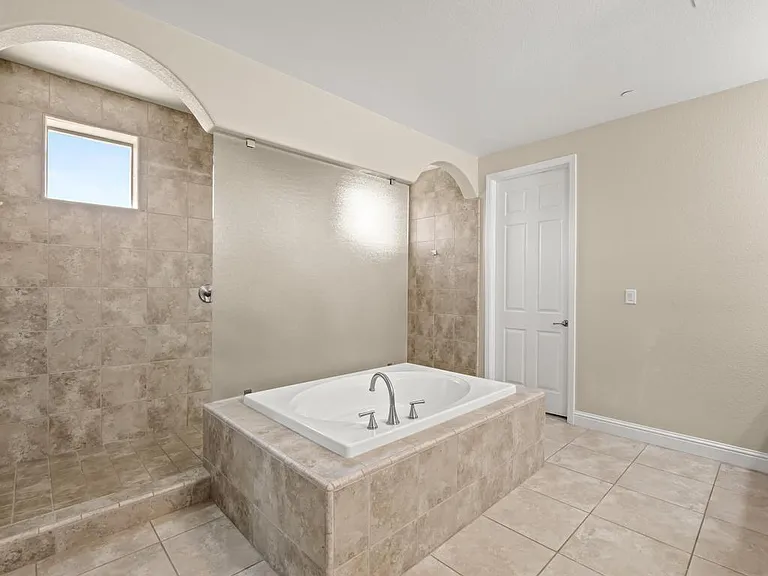 1229 E Via Roma Dr — Photo 43