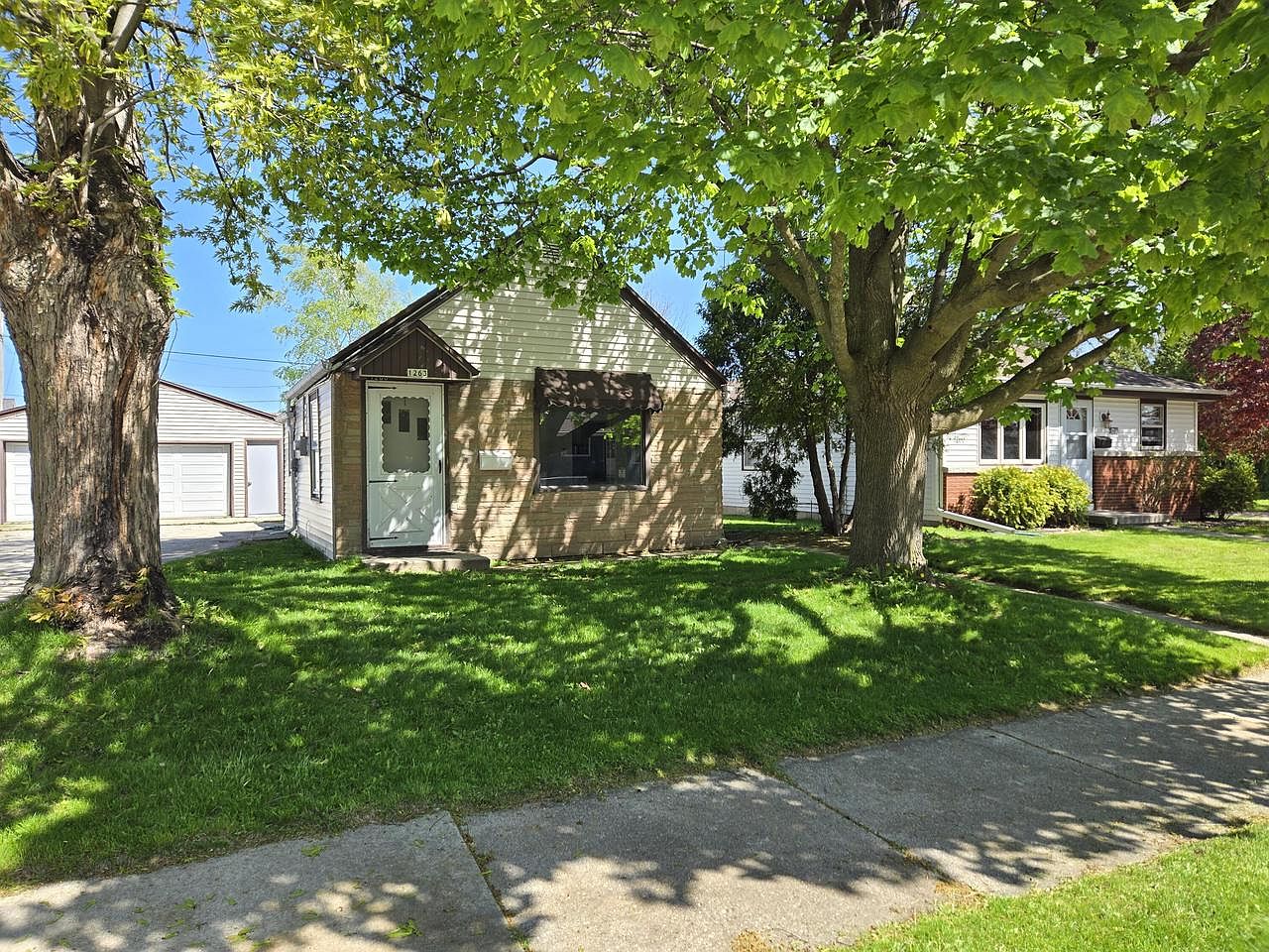 1263 South 32nd STREET, Manitowoc, WI 54220 | Zillow