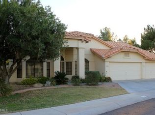244 N Cottonwood Dr, Gilbert, AZ 85234