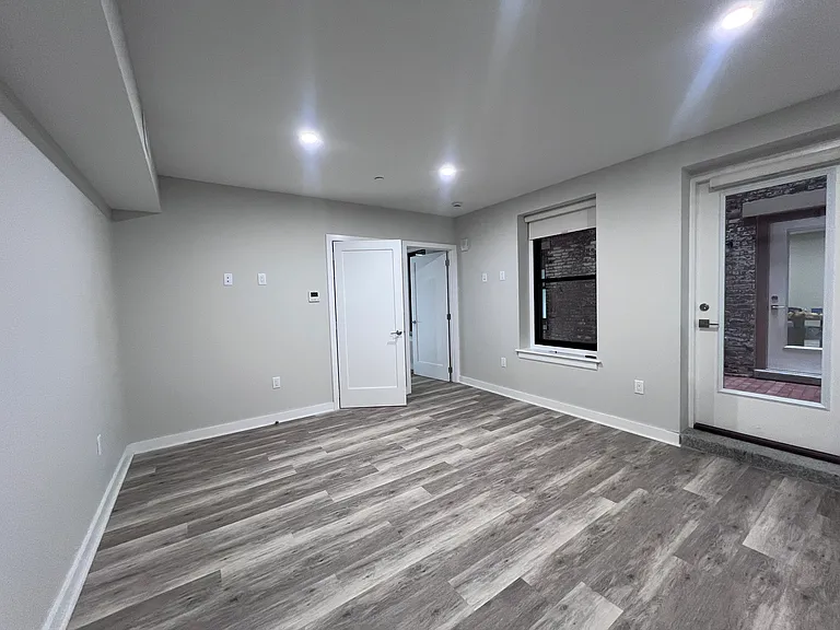 6-12 Blackwood Street — Photo 18