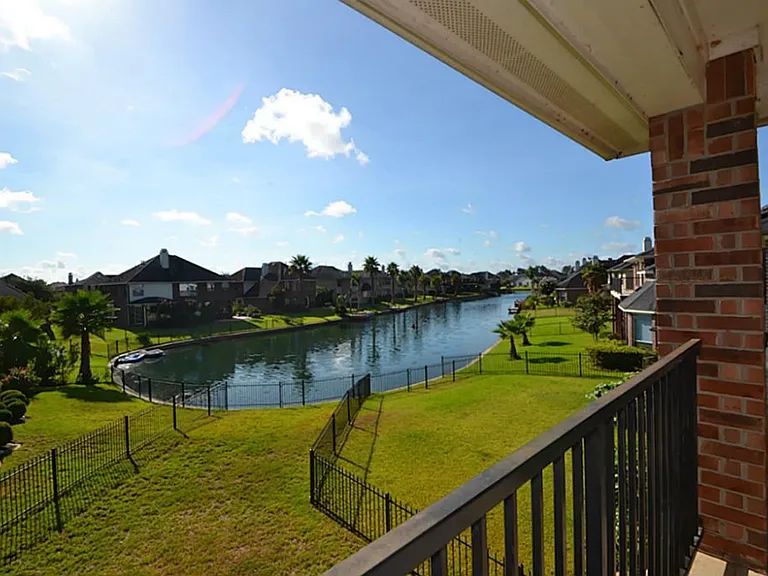 14207 Cairns Ct — Photo 23