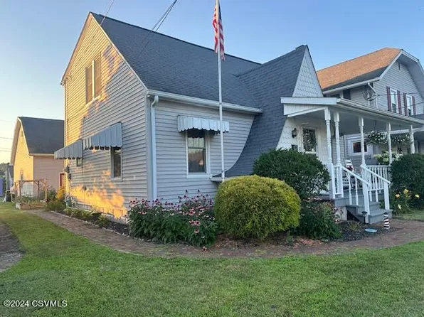 147 E 11th St, Bloomsburg, PA 17815