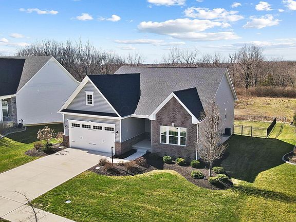 3rd image of 227 Passina Ct