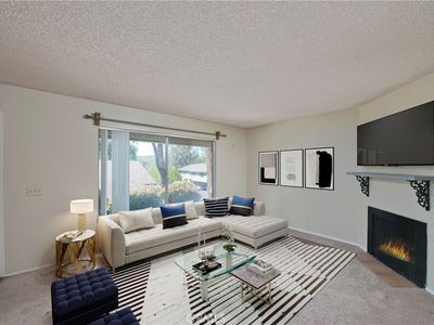 2595 La Paloma Cir, Thousand Oaks, CA, 91360