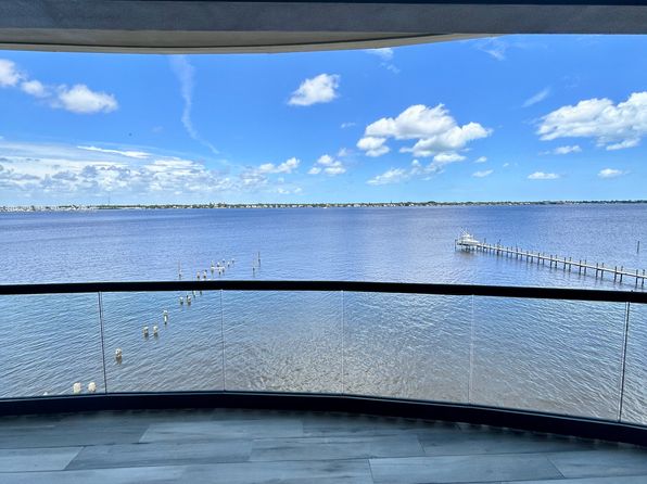 411 SE Osceola St #302