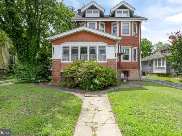 550 13th Ave, Prospect Park, PA 19076