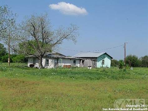 4th image of 755 County Road 6610