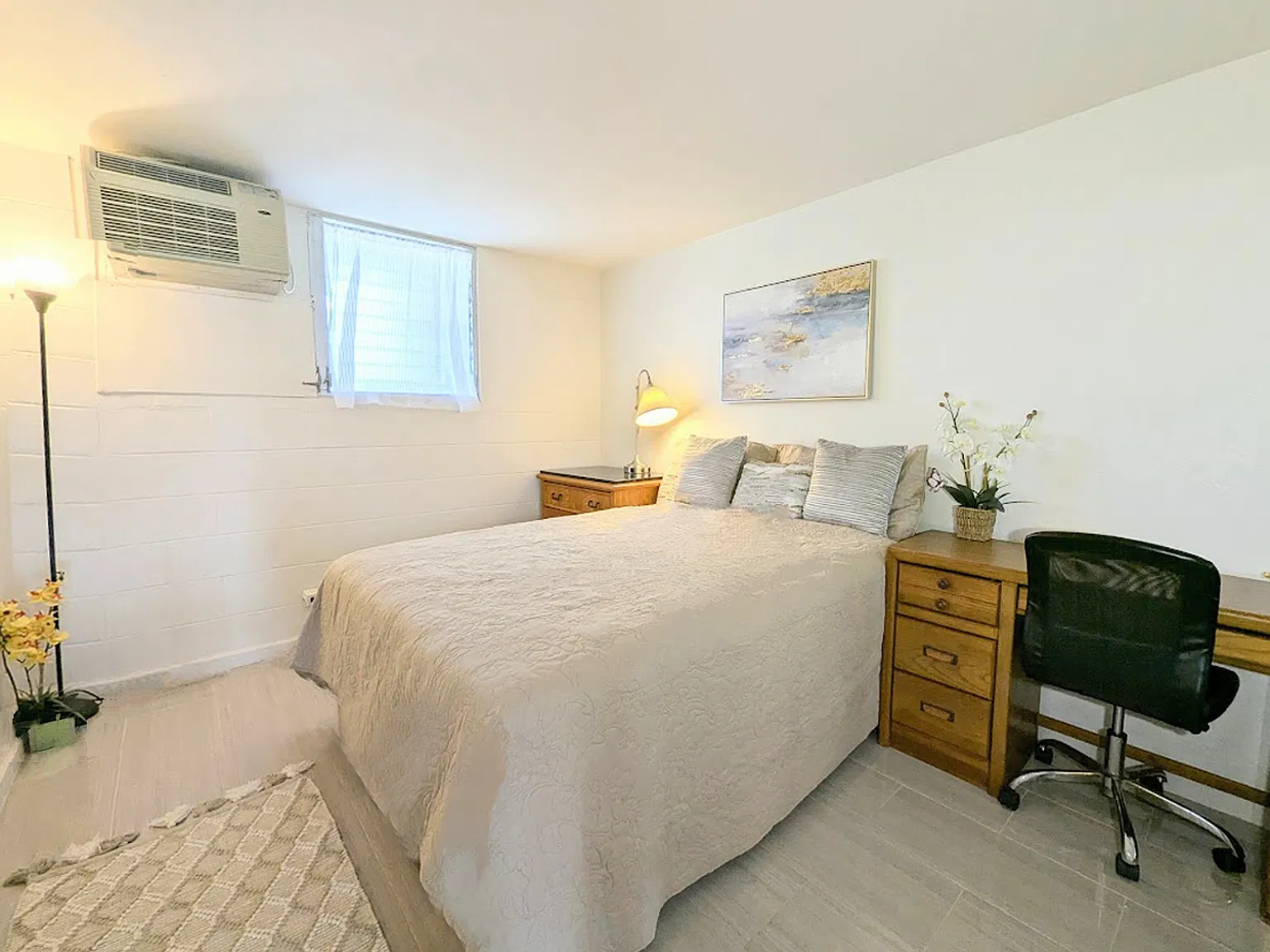 2211 Ala Wai Blvd — Photo 4