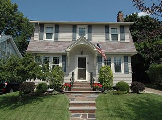 71 S Pierson Rd, Maplewood, NJ 07040