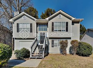 6458 Phillips Creek Dr, Lithonia, GA 30058