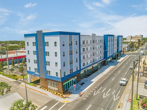 2nd image of 801 6th Ave W APT 213