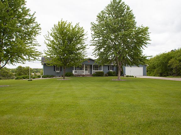 3rd image of 8689 County Road 7 NW