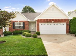 1112 Piepers Glen Ln, O'Fallon, MO 63366