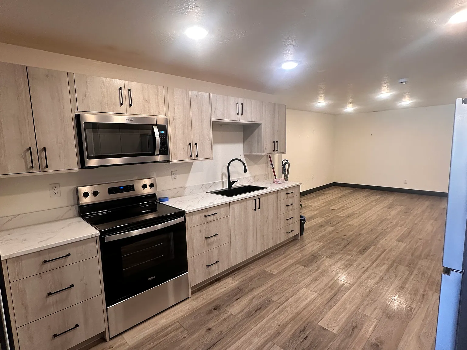 2 bed, $1,500 — Photo 4