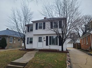 2940 N 73rd St #2, Milwaukee, WI 53210