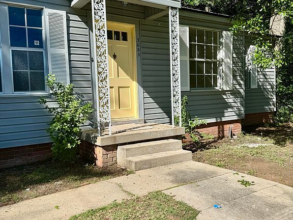 2nd image of 3605 Ridgewood Rd