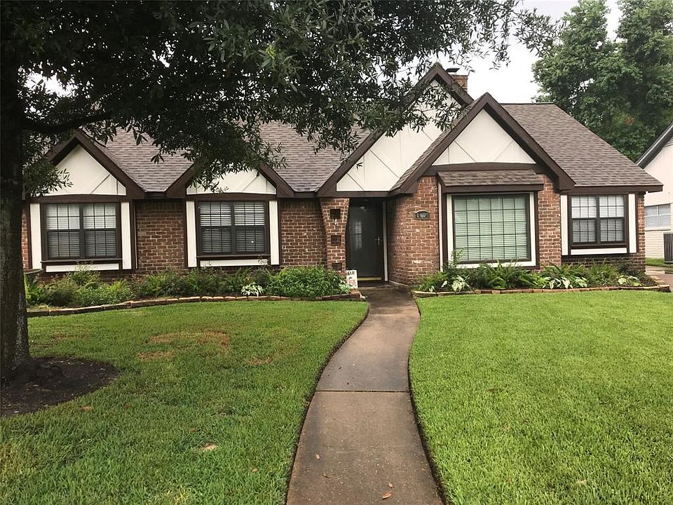 1st image of 6031 Greenmont Dr