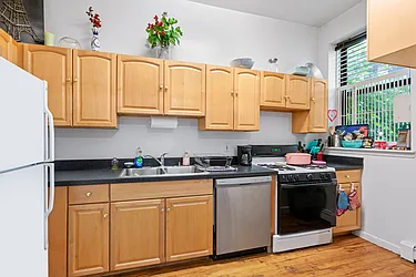 Sold by LG Fairmont Group