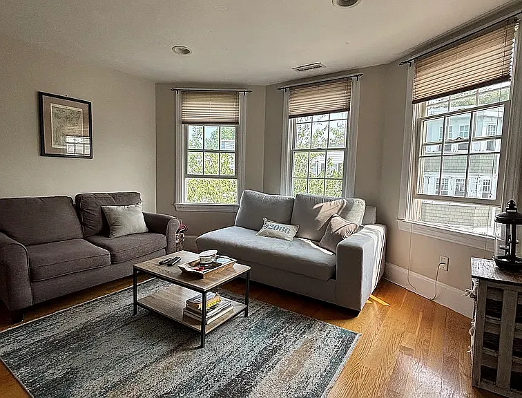 840 E 2nd St #3 — Photo 4