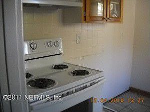1st image of 383 Blairmore Blvd E