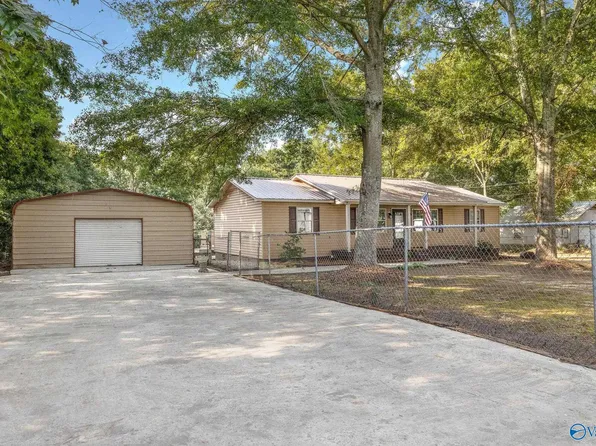 731 Taylor Cir, Somerville, AL 35670