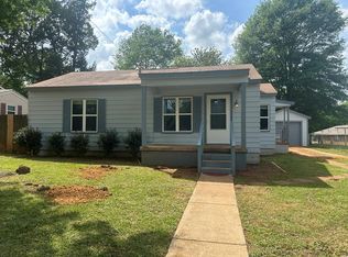 205 Lakeview Ave, Palestine, TX