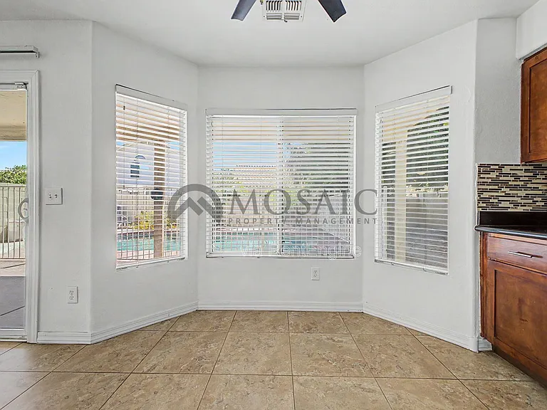 820 N Granada Dr — Photo 13