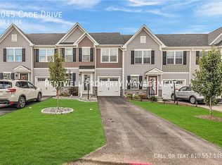 2045 Cade Dr, Monaca, PA 15061