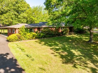 208 S Parkway St, Dresden, TN 38225