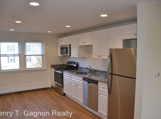 400 Merrimac St APT 6, Newburyport, MA 01950