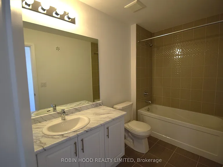 135 Colborne St E #NA — Photo 15