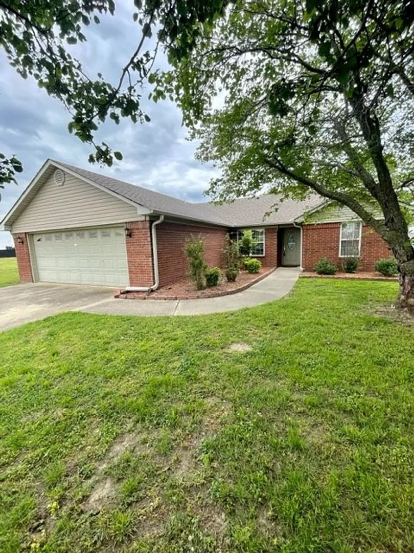 3 Bedroom / 2 Bath in Truman, AR — Photo 1