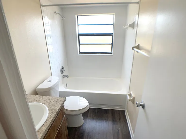 5115 S Clarice Ct #C — Photo 7
