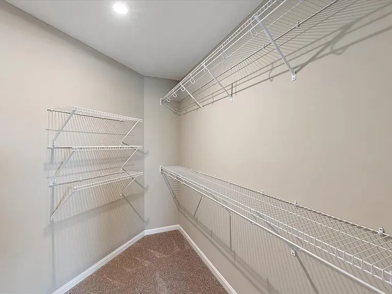 628 Crescent Lndg #628 — Photo 13