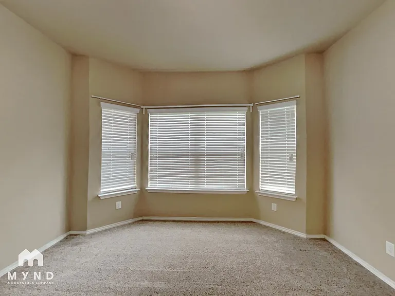 4606 Todds Farm — Photo 12
